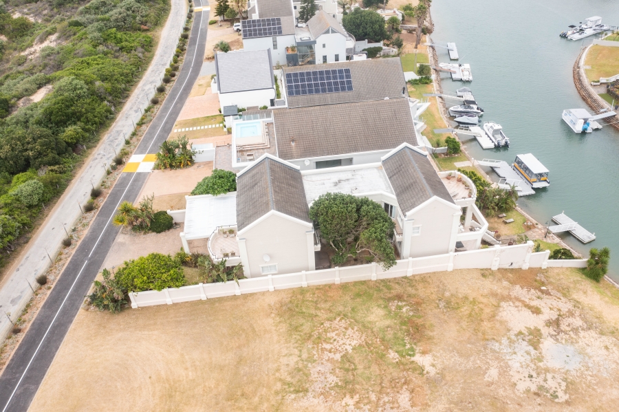 6 Bedroom Property for Sale in Royal Alfred Marina Eastern Cape